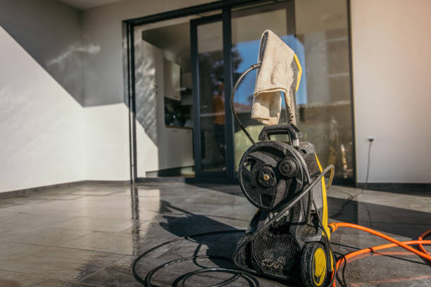 Best Window and Screen Pressure Cleaning in Liberty City, TX